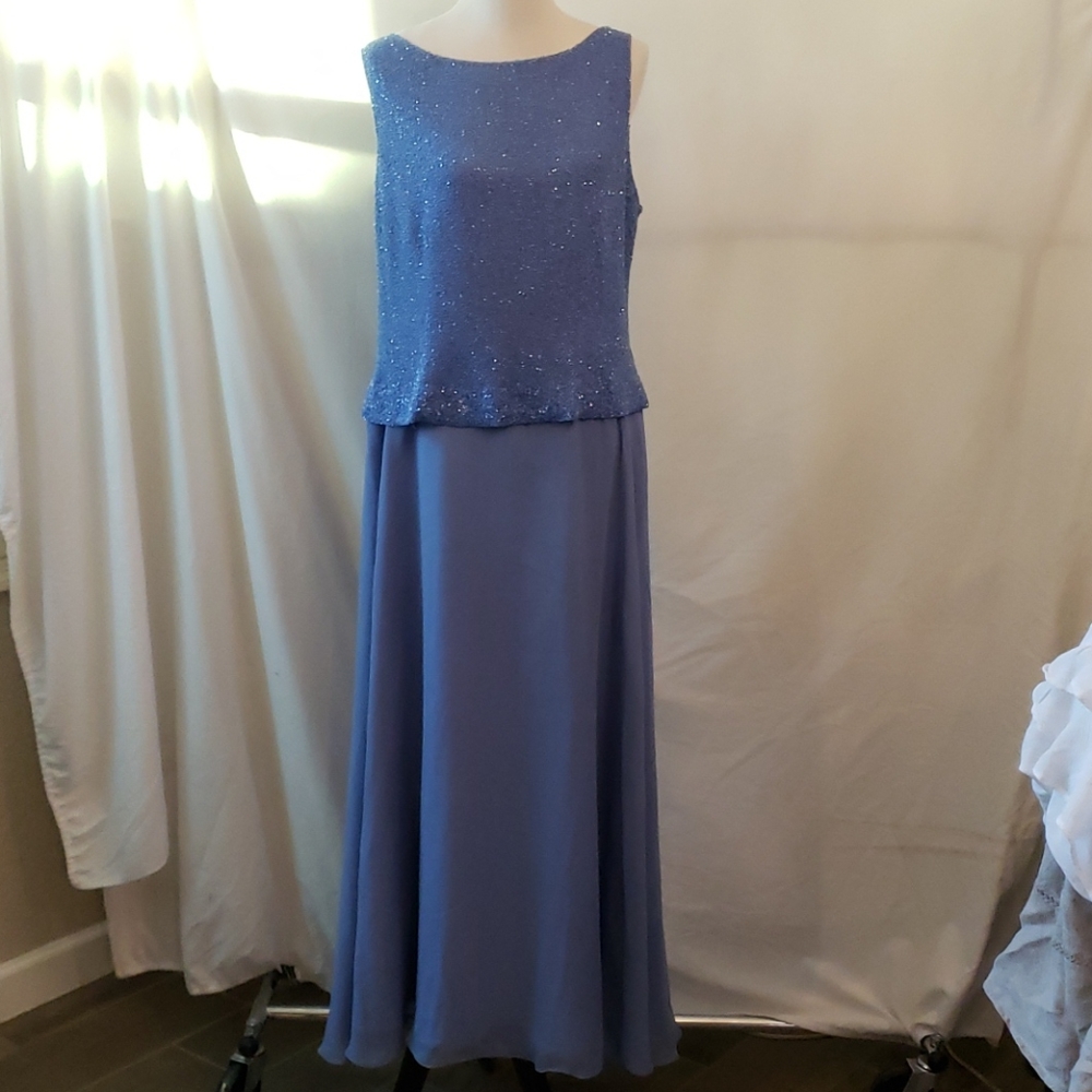 JKARA BLUE Iridescent Beaded  Formal Dress Prom or Wedding Plus Size 16